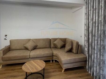 Affitto, Appartamento 1+1+Posto Auto, Residenza Kodra e Diellit 2, Tirana.