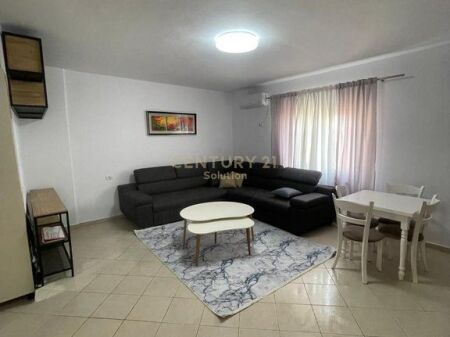 APARTAMENT 1+1 PER QIRA NE DURRES ME PAMJE NGA DETI !