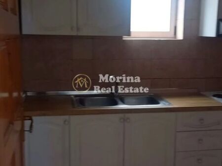 Rent | Private house 1 + 1 | Student City | 300 €/month