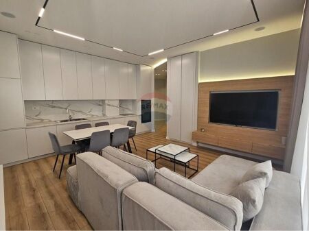 3+1 apartment for rent with parking space in an elite residence at the Dry Lake!1800