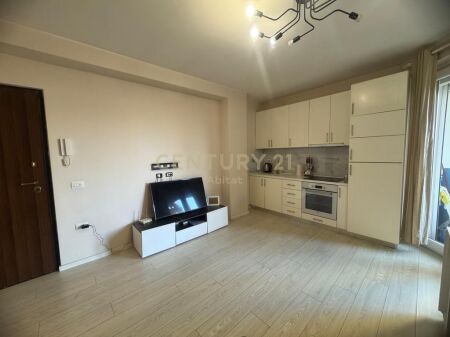 APARTMENT 1+1 FOR RENT AT KAVAJES STREET, CONDOR CENTER