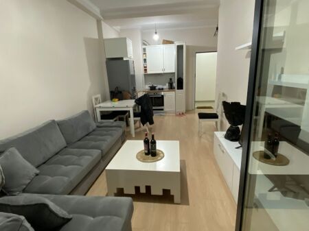 Appartamento 1+1 in affitto Complesso Contatto al 21 Dicembre