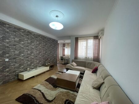 For rent 3+1+2 DON BOSKO AT VIVA MARKET 650 thousand lek