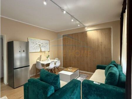 Shitet, Apartament 1+1, Golem, Durrës.