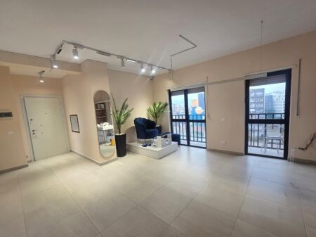 Appartamento 3+1+2+2 Balconi in Vendita, Vila Gold