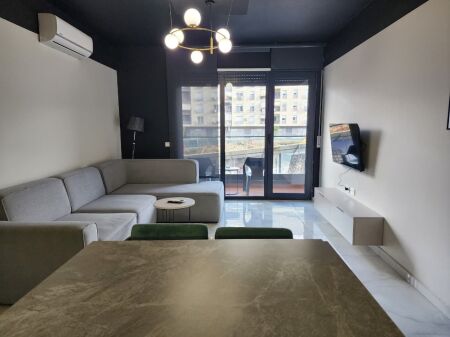 Super apartament 2+1+2wc+ (📍 Parku olimpik- Ngjiturë me Komuna e parisit) 110 m2( Super pallat 2023 )100% I Ri 🔥🔥1,100 € / muaj