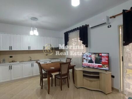 Affitto | Casa privata 3 + 1 | Via Dibrës | 700 €/mese