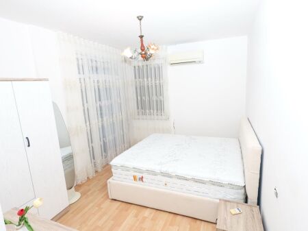 Jepet Me Qera Apartament 2+1+2 Ballkone