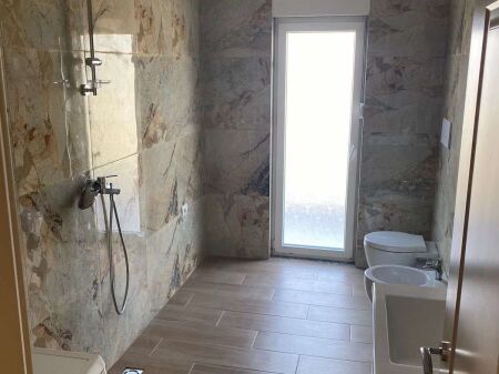 apartament 1+1 me qira ne Shkoze