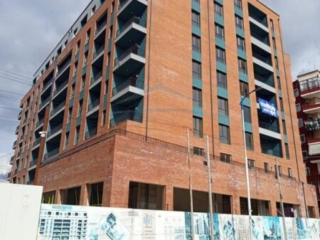 In vendita, Appartamento 2+1, Complesso 2N, Paskuqan, Tirana.