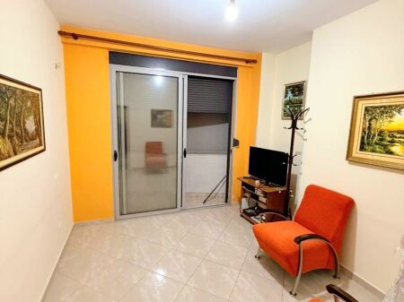 Kavaje, apartment 1+1, building with elevator near the industrial market