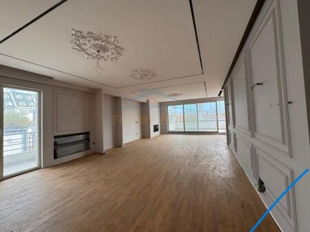 For sale, Penthouse 3+1+3 Parking Spaces, Green Terrace, Dry Lake