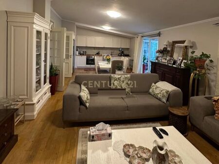 Attico in vendita Lago di Tirana