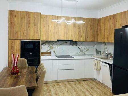 Apartament me qira 1+1