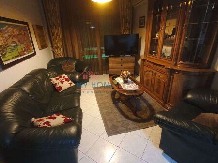 Apartament 2+1 me Qira te Brryli Tirane