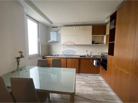 Appartamento 2+1+2 in affitto ad Astir