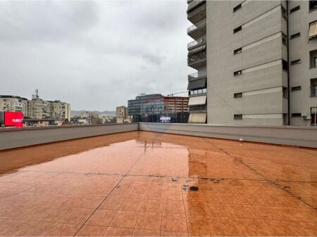 Balcony for Rent for Advertising