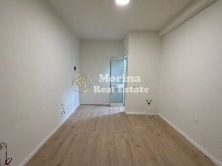 Qera | Ambjent Biznesi | Sheshi Willson | 500 €/muaj