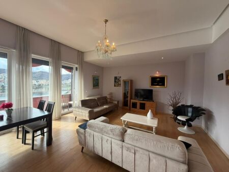 Apartament 2+1+2 Me Qira tek Liqeni Tiranes