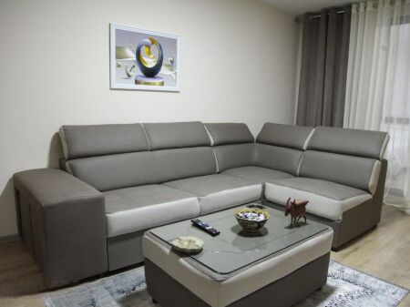 Apartament 2+1 te pediatria