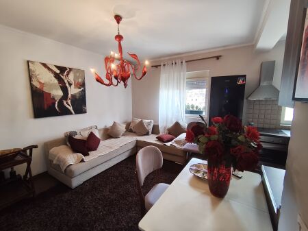 Apartament 1+1 per shitje te Ambasada Amerikane