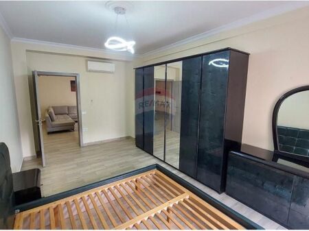 APARTAMENT 1+1 PER QIRA TE RR.DIBRES PRANE QSUT-se