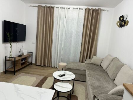 Appartamento in affitto 2+1 a Univers City,