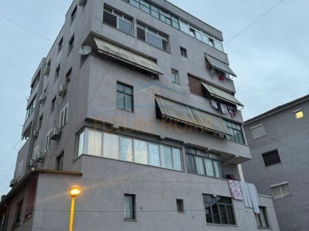 For sale, Apartment 1+1, 21 Dhjetori, Tirana.