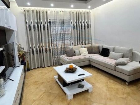 Affitto, Appartamento 2+1, Fresk, Tirana