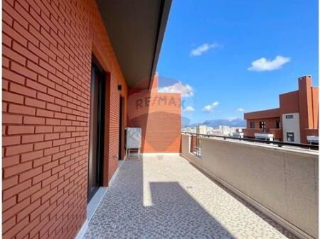 Apartment 2+1+Parking for rent at Delijorgji Complex