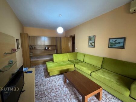 Apartment 1+1 with separate kitchen for rent in Myslym Shyr