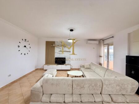 Appartamento in affitto 1+1 a Plazh Hekurudha, Durres