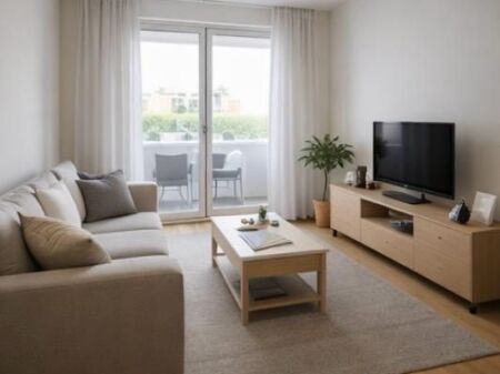 Jepet me qera apartament 1+1 Pazari Ri 380 Euro