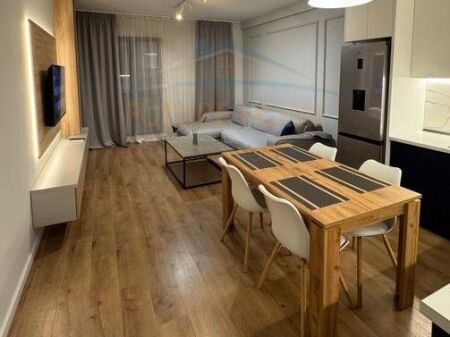 Shitet, Apartament 2+1, Kompleksi "Arlis", Farmacia 10