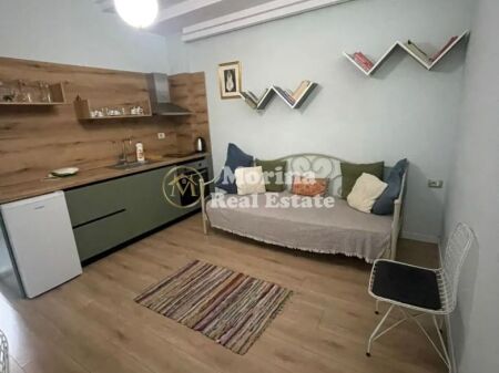 Qera | Garsoniere | Shkolla e Bashkuar | 500 €/muaj