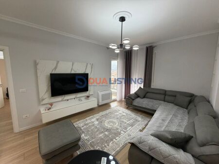 Apartament Modern 1+1 për Qira – 5 Maji