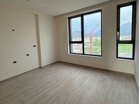 🏡 APARTMENT 3+1 FOR SALE 📍 Jordan Misja Street – near New Boulevard