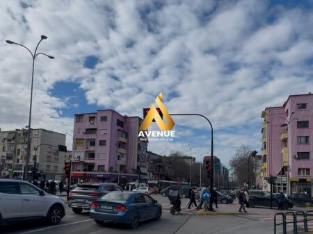 JEPET ME QERA APARTAMENT 2+1, 21 DHJETORI MRAPA HOTEL MONIDAL , TIRANE