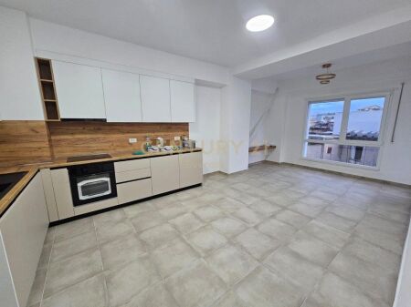 XHAMLLIKU, APARTAMENT 2+1+2+PARKIM PER QIRA