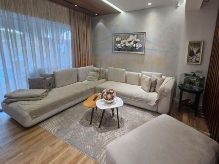 VILLA FOR SALE IN PEZE HELMES