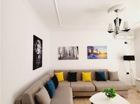 Appartamento in affitto vicino alla Scuola Rossa