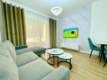 Jepet me QIRA apartament 1+1 afër KIKA 2, Komuna e Parisit