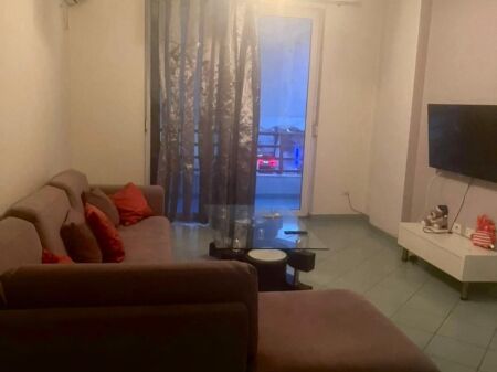 APARTAMENT NE SHITJE PRANE KRISTASLIT