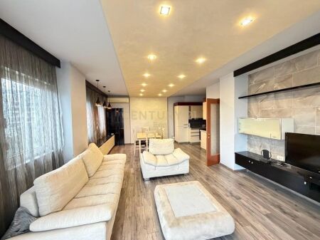 JEPET ME QERA APARTAMENT 2+1+2 TEK STADIUMI AIR ALBANIA