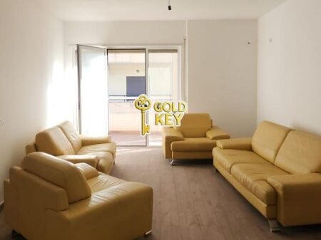 🏡 APARTAMENT ME QERA 3+1+2 VOLLGA DURRES