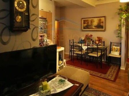 Shitje, Apartament 2+1+2, Komuna e Parisit