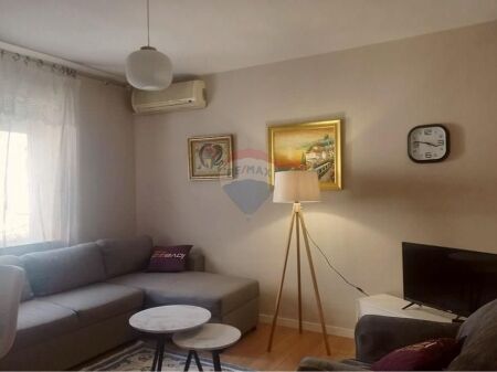 Jepet me qira apartament 1+1 te Ambasada Amerikane