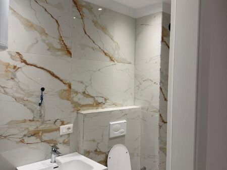 Jepetn ambjente zyrash me qera