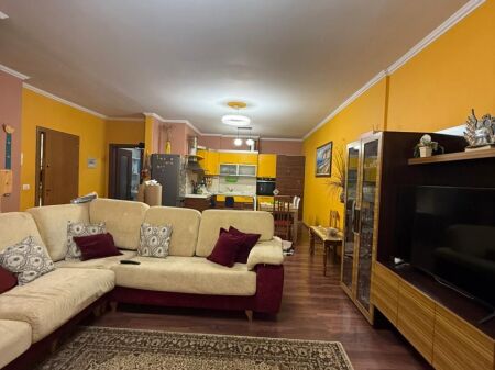 Apartament 2+1+2 me qera ne Don Bosko