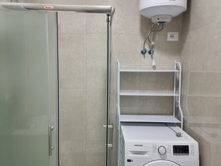 Modern apartment 1+1+Parking space near Komuna e Parisit!